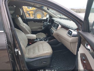 2017 Kia Sorento, VIN 5XYPH4A15HG220083. Фото 5 з 6 з аукціону IAAI. Каталог авто зі США OpenDataCar.