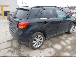 2015 Mitsubishi Outlander Sport, VIN 4A4AP4AU7FE018878. Фото 4 з 6 з аукціону IAAI. Каталог авто зі США OpenDataCar.
