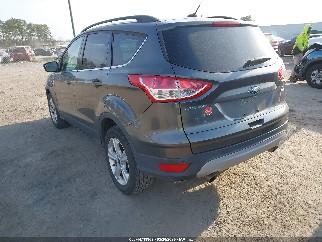 2016 Ford Escape, VIN 1FMCU9GX7GUB67544. Фото 3 з 6 з аукціону IAAI. Каталог авто зі США OpenDataCar.