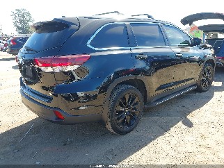 2019 Toyota Highlander, VIN 5TDKZRFH3KS573829. Фото 4 з 6 з аукціону IAAI. Каталог авто зі США OpenDataCar.