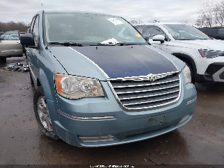 2010 Chrysler Town & Country, VIN 2A4RR2D16AR414672. Фото 1 з 6 з аукціону IAAI. Каталог авто зі США OpenDataCar.