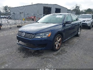 2014 Volkswagen Passat, VIN 1VWBS7A30EC029926. Zdjęcie 2 z 6 z aukcji IAAI. Katalog aut z USA OpenDataCar.