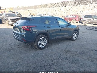 2025 Chevrolet Trax, VIN KL77LFEP3SC068192. Фото 4 из 6 с аукциона IAAI. Каталог авто из США OpenDataCar.