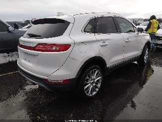 2015 Lincoln MKC, VIN 5LMCJ1A95FUJ23025. Фото 4 из 6 с аукциона IAAI. Каталог авто из США OpenDataCar.