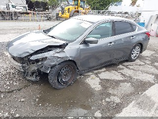 2017 Nissan Altima, VIN 1N4AL3AP8HN354717. Фото 2 з 6 з аукціону IAAI. Каталог авто зі США OpenDataCar.