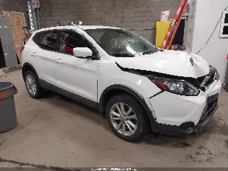 2017 Nissan Rogue Sport, VIN JN1BJ1CR1HW117989. Zdjęcie 1 z 6 z aukcji IAAI. Katalog aut z USA OpenDataCar.