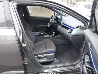 2020 Toyota C-HR, VIN JTNKHMBXXL1089976. Photo 5 of 6 from IAAI auction. OpenDataCar US salvage catalog.