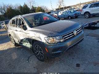 2021 Volkswagen Tiguan, VIN 3VV3B7AX5MM090214. Фото 1 з 6 з аукціону IAAI. Каталог авто зі США OpenDataCar.