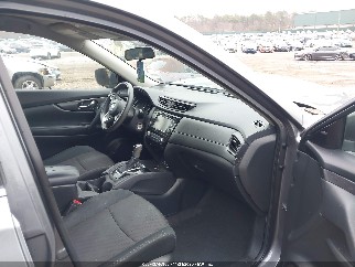 2018 Nissan Rogue Sport, VIN 5N1AT2MV5JC770798. Фото 5 з 6 з аукціону IAAI. Каталог авто зі США OpenDataCar.