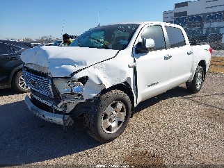 2010 Toyota Tundra, VIN 5TFFY5F10AX095202. Фото 2 з 6 з аукціону IAAI. Каталог авто зі США OpenDataCar.