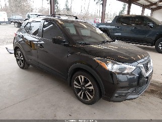 2020 Nissan Kicks, VIN 3N1CP5CV5LL513199. Фото 1 из 6 с аукциона IAAI. Каталог авто из США OpenDataCar.