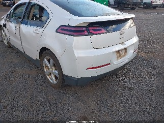 2015 Chevrolet Volt, VIN 1G1RB6E41FU131092. Фото 3 из 6 с аукциона IAAI. Каталог авто из США OpenDataCar.
