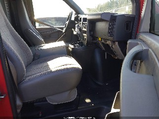 2015 Chevrolet Express 3500, VIN 1GCZGTCF0F1138953. Zdjęcie 5 z 6 z aukcji IAAI. Katalog aut z USA OpenDataCar.