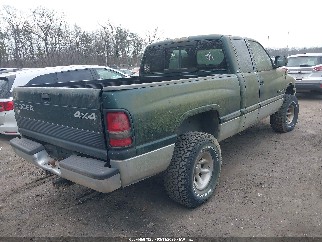 1999 Dodge Ram 1500, VIN 3B7HF13Y2XG198076. Фото 4 из 6 с аукциона IAAI. Каталог авто из США OpenDataCar.