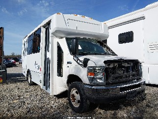 2015 Ford E-350, VIN 1FDEE3FL2FDA37364. Фото 1 з 6 з аукціону IAAI. Каталог авто зі США OpenDataCar.