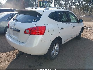 2015 Nissan Rogue, VIN JN8AS5MT9FW164275. Фото 4 з 6 з аукціону IAAI. Каталог авто зі США OpenDataCar.