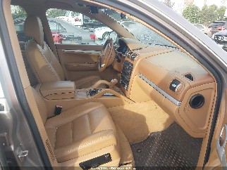 2006 Porsche Cayenne, VIN WP1AA29P46LA24076. Zdjęcie 5 z 6 z aukcji IAAI. Katalog aut z USA OpenDataCar.