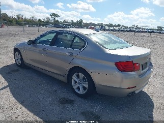 2011 Bmw 5 Series, VIN WBAFR1C55BC746553. Фото 3 з 6 з аукціону IAAI. Каталог авто зі США OpenDataCar.