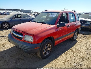 2001 Chevrolet Tracker, VIN 2CNBE13C816932229. Фото 2 из 6 с аукциона IAAI. Каталог авто из США OpenDataCar.