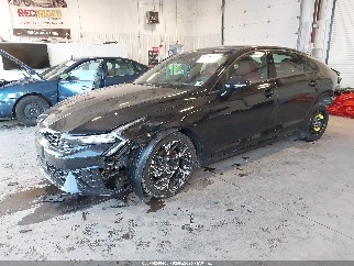 2025 Kia K5, VIN KNAG64J74S5377160. Фото 2 из 6 с аукциона IAAI. Каталог авто из США OpenDataCar.