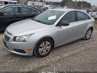 2012 Chevrolet Cruze, VIN 1G1PC5SH4C7338351. Фото 2 з 6 з аукціону IAAI. Каталог авто зі США OpenDataCar.