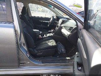 2011 Subaru Legacy, VIN 4S3BMBA67B3244435. Фото 5 з 6 з аукціону IAAI. Каталог авто зі США OpenDataCar.