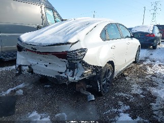 2021 Kia Forte, VIN 3KPF34AD0ME282275. Фото 4 з 6 з аукціону IAAI. Каталог авто зі США OpenDataCar.