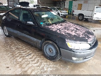 2000 Lexus ES 300, VIN JT8BF28GXY5082837. Фото 1 из 6 с аукциона IAAI. Каталог авто из США OpenDataCar.