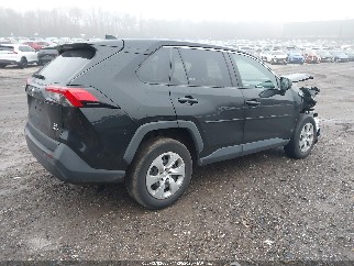 2022 Toyota RAV4, VIN 2T3F1RFV0NW303264. Фото 4 з 6 з аукціону IAAI. Каталог авто зі США OpenDataCar.