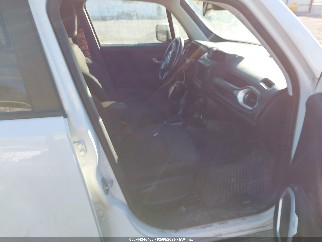 2020 Jeep Renegade, VIN ZACNJBBB0LPL75637. Фото 5 з 6 з аукціону IAAI. Каталог авто зі США OpenDataCar.