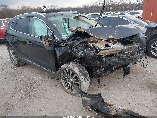 2018 Lincoln MKC, VIN 5LMCJ3C93JUL29042. Фото 1 з 6 з аукціону IAAI. Каталог авто зі США OpenDataCar.
