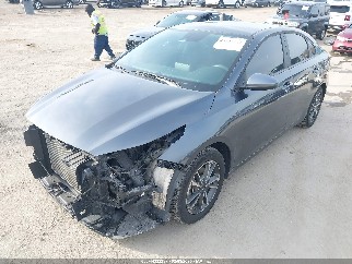 2024 Kia Forte, VIN 3KPF24AD3RE826083. Zdjęcie 2 z 6 z aukcji IAAI. Katalog aut z USA OpenDataCar.