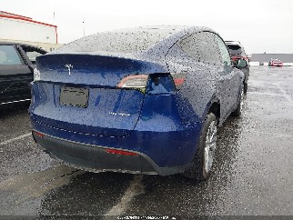 2022 Tesla Model Y, VIN 7SAYGDEE8NF504463. Фото 4 з 6 з аукціону IAAI. Каталог авто зі США OpenDataCar.