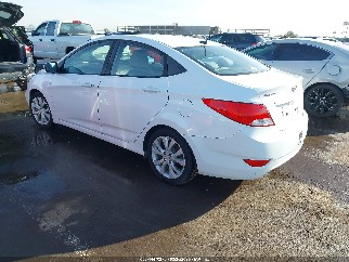 2017 Hyundai Accent, VIN KMHCT4AE7HU344091. Фото 3 з 6 з аукціону IAAI. Каталог авто зі США OpenDataCar.