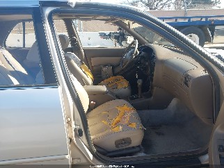1995 Toyota Camry, VIN 4T1GK13E9SU090259. Фото 5 з 6 з аукціону IAAI. Каталог авто зі США OpenDataCar.
