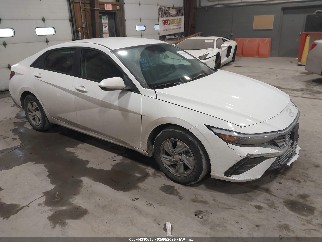 2025 Hyundai Elantra, VIN KMHLL4DG5SU913623. Фото 1 из 6 с аукциона IAAI. Каталог авто из США OpenDataCar.