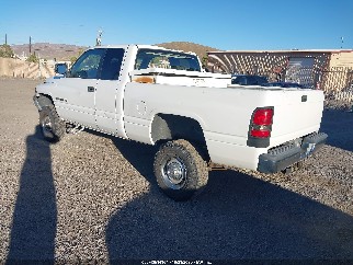 2001 Dodge Ram 2500, VIN 1B7KF23W01J591493. Фото 3 з 6 з аукціону IAAI. Каталог авто зі США OpenDataCar.
