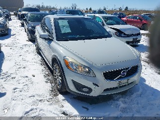 2012 Volvo C30, VIN YV1672MK6C2286999. Фото 1 из 6 с аукциона IAAI. Каталог авто из США OpenDataCar.