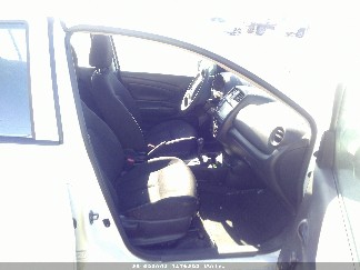 2019 Nissan Versa, VIN 3N1CN7AP3KL813022. Zdjęcie 5 z 6 z aukcji IAAI. Katalog aut z USA OpenDataCar.