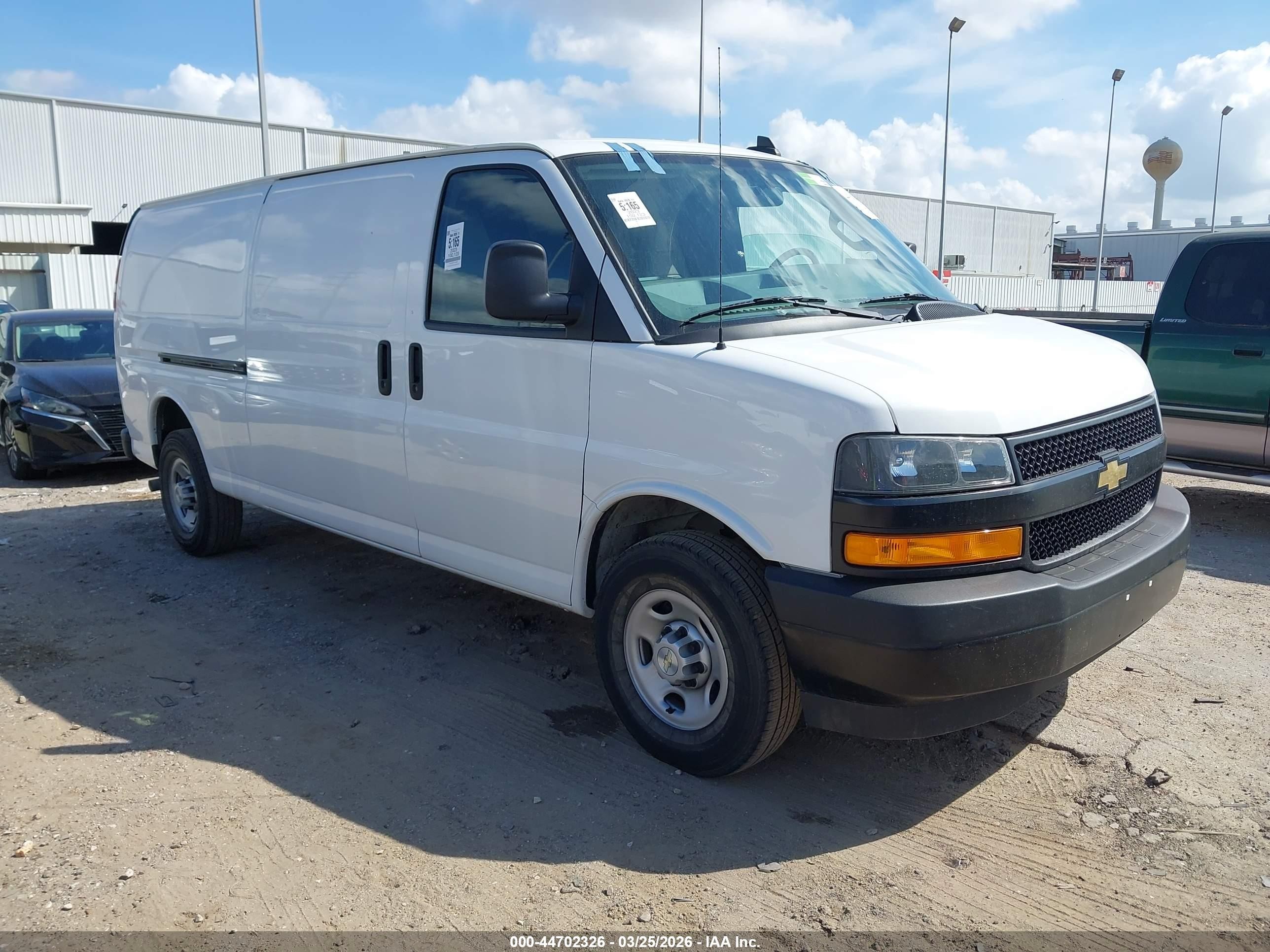2023 Chevrolet Express Cargo