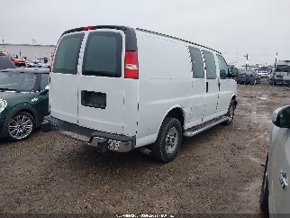 2015 Gmc Savana 2500, VIN 1GTW7FCF2F1903598. Фото 4 з 6 з аукціону IAAI. Каталог авто зі США OpenDataCar.