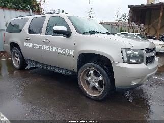 2008 Chevrolet Suburban 1500, VIN 3GNFK16328G174419. Фото 1 з 6 з аукціону IAAI. Каталог авто зі США OpenDataCar.