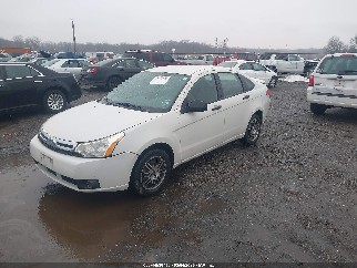 2010 Ford Focus, VIN 1FAHP3FN5AW119489. Фото 2 з 6 з аукціону IAAI. Каталог авто зі США OpenDataCar.