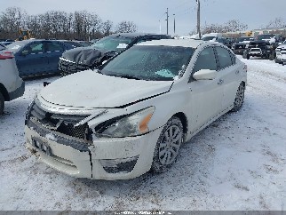 2013 Nissan Altima, VIN 1N4AL3AP6DC284575. Фото 2 з 6 з аукціону IAAI. Каталог авто зі США OpenDataCar.