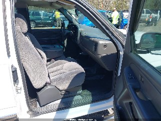 2005 Gmc Sierra 1500, VIN 1GTEC19V45Z273060. Zdjęcie 5 z 6 z aukcji IAAI. Katalog aut z USA OpenDataCar.