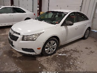 2011 Chevrolet Cruze, VIN 1G1PC5SH4B7307549. Фото 2 з 6 з аукціону IAAI. Каталог авто зі США OpenDataCar.