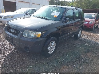 2005 Ford Escape, VIN 1FMCU92Z25KE17628. Фото 2 из 6 с аукциона IAAI. Каталог авто из США OpenDataCar.