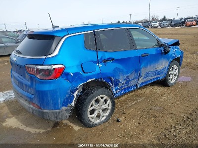 2025 Jeep Compass, VIN 3C4NJDANXST626181. Фото 4 из 6 с аукциона IAAI. Каталог авто из США OpenDataCar.