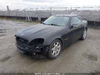 2001 Mercedes-benz SLK-Class, VIN WDBKK49F81F209176. Фото 2 з 6 з аукціону IAAI. Каталог авто зі США OpenDataCar.