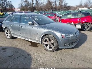 2013 Audi allroad, VIN WA1UFAFL7DA106382. Фото 1 из 6 с аукциона IAAI. Каталог авто из США OpenDataCar.